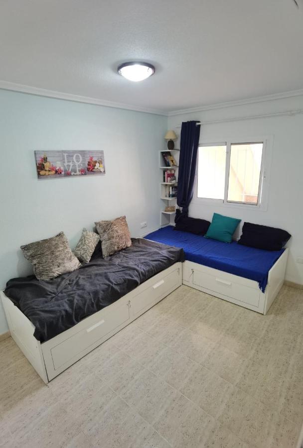 Apartament Z Duzym Tarasem Na Pieknym Osiedlu Орихуела Екстериор снимка